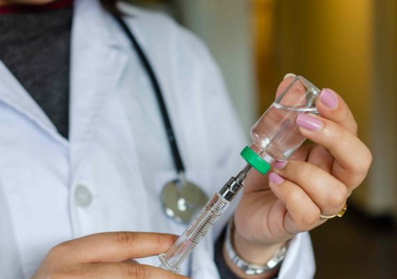 benefits of typhoid vaccine for travellers