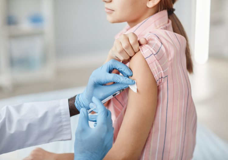 who should get the hpv vaccination and at what age?
